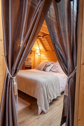 Hébergement AbracadaRoom : Lodge Mon P'tit Lapin & Spa & Kota Grill - Image 4