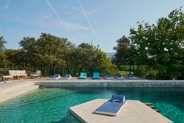 Ecolodge thym & piscine à Villelaure (3)