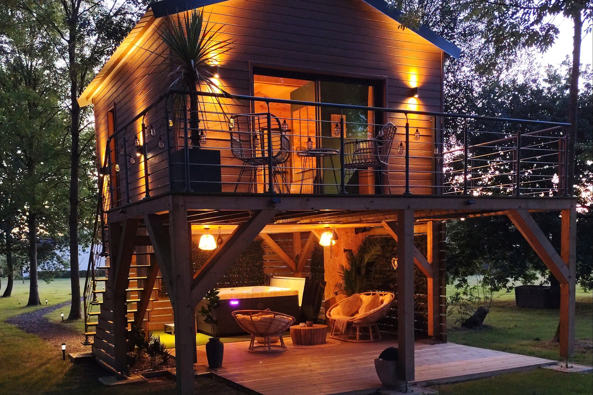 Hébergement UnicStay : Au Cœur de la Cabane &  Spa à La Chapelle-Bayvel