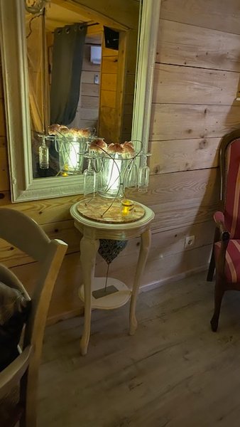 Hébergement AbracadaRoom : Suite inoubliable & SPA - Image 12