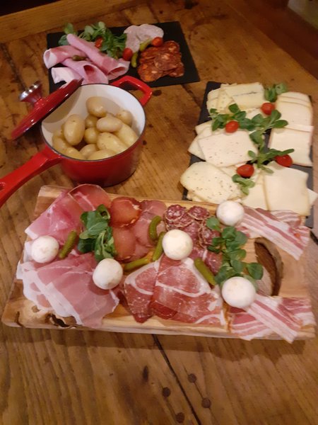 Hébergement AbracadaRoom : La Roulotte qui chuchote &spa - Image 15