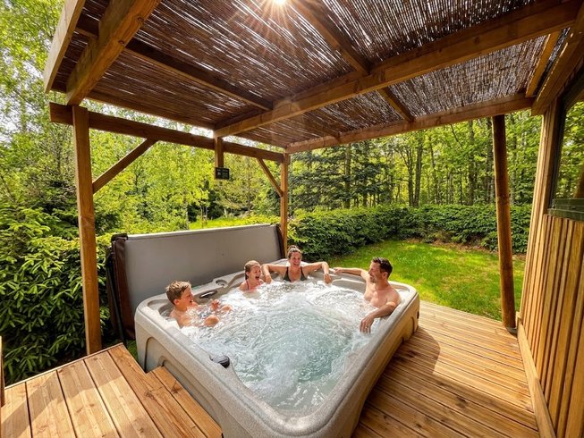 Hébergement AbracadaRoom : HY•Lødge Spa-5pers N°8 (Chalet nature avec spa privatif) - Image 1