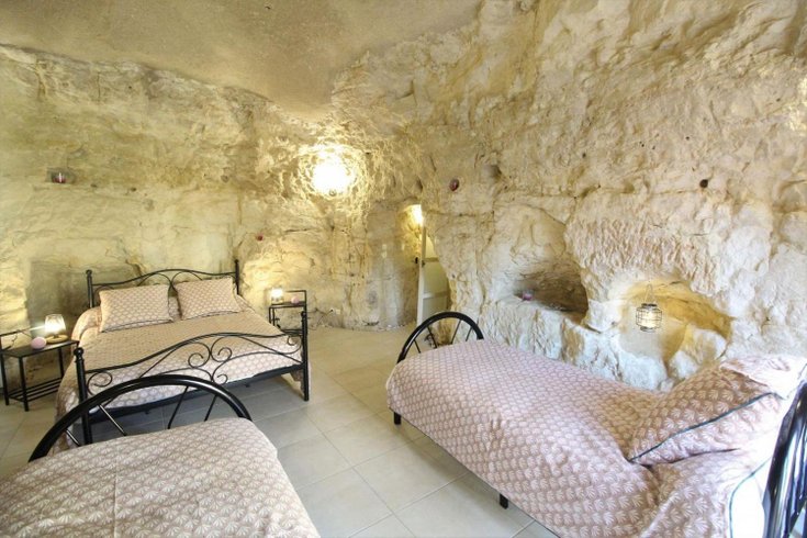 Domaine AbracadaRoom : La Grotte Rouge - Image 5