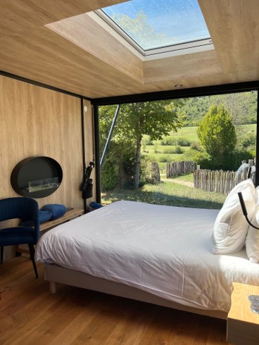 Hébergement AbracadaRoom : Lodge Duo et Tribu sur Terre & Bain Nordique Privatif - Image 3
