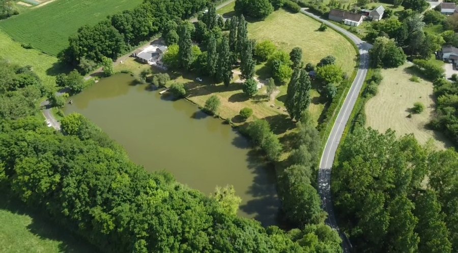 Hébergement AbracadaRoom : Chalet Astral - Une parenthèse au bord de l’eau - Image 11