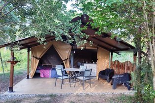 Tienda y tienda lodge Ariège