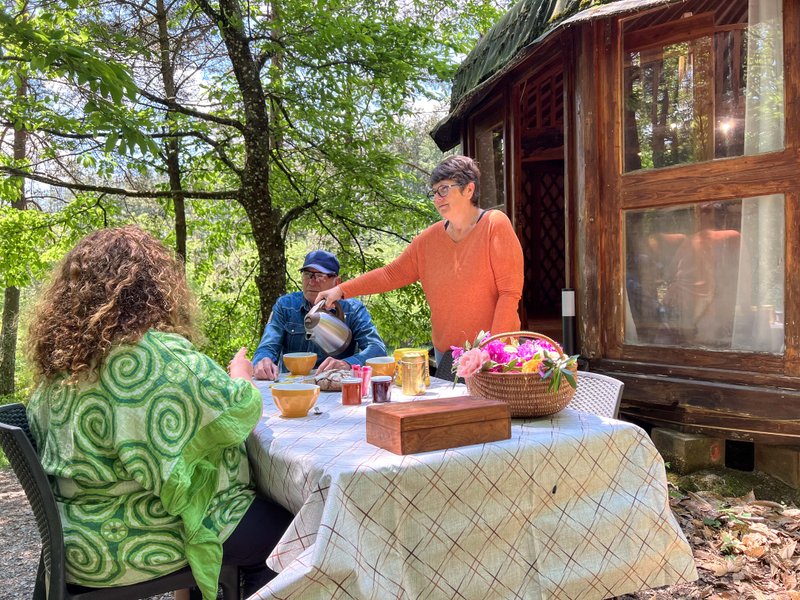 Hébergement AbracadaRoom : La Yourte Contemporaine - Image 25