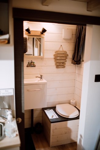 Hébergement AbracadaRoom : Tiny House La Bûcheronne - Image 5