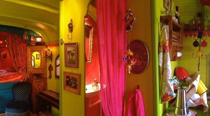 Hébergement AbracadaRoom : La Roulotte de Sandor - Image 15