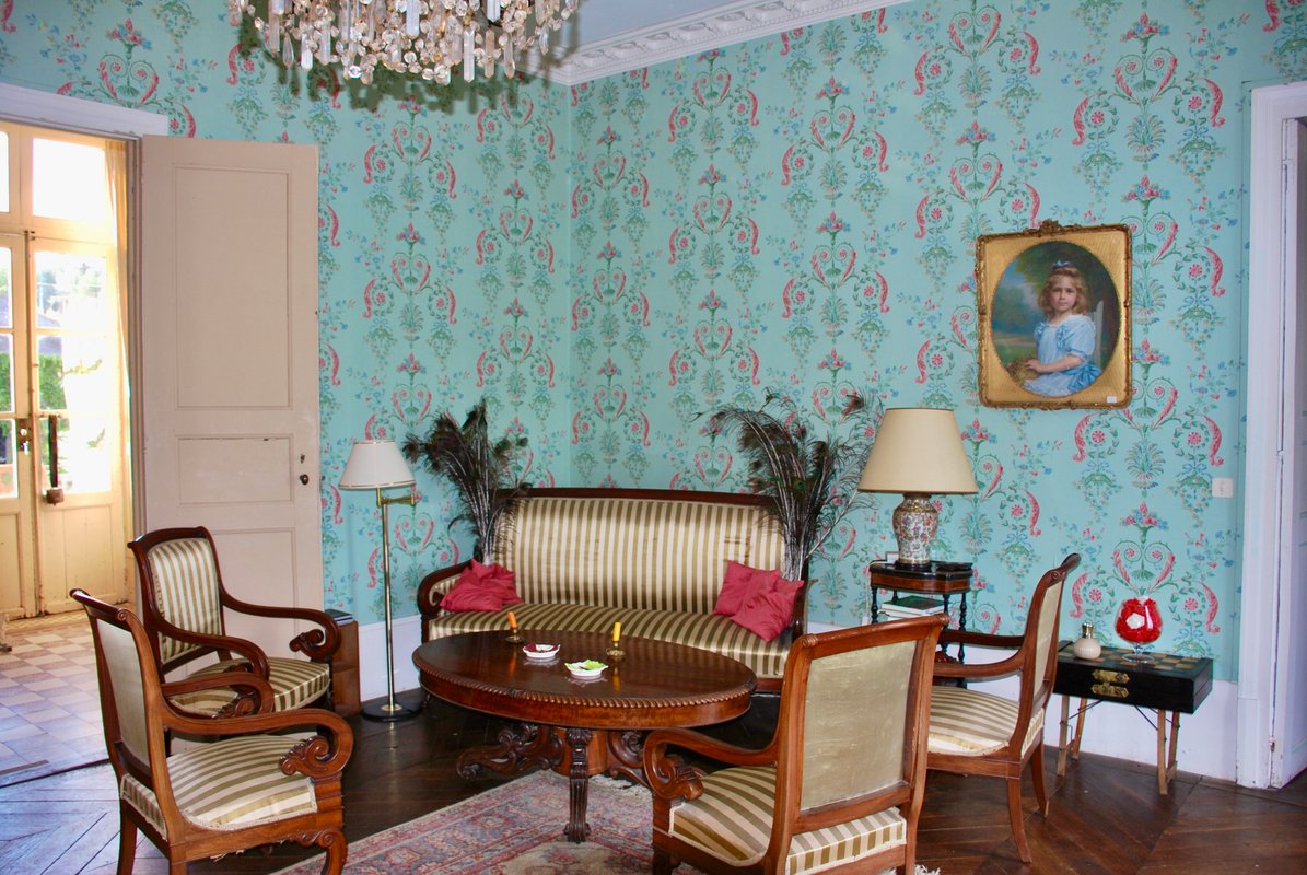 Chambre Châtaignier à Étang-Sur-Arroux (19)