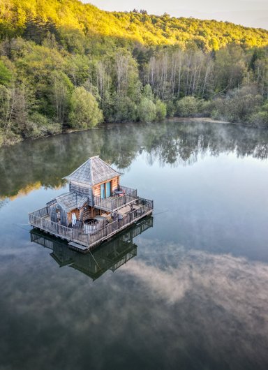 Cabane flottante Spa - Martin pêcheur à Vernois Les Vesvres