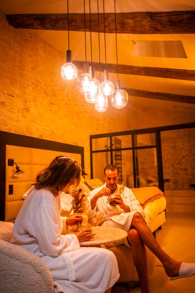 Hébergement AbracadaRoom : La Grange - Chambre intimiste & spa - Tavel - Image 47