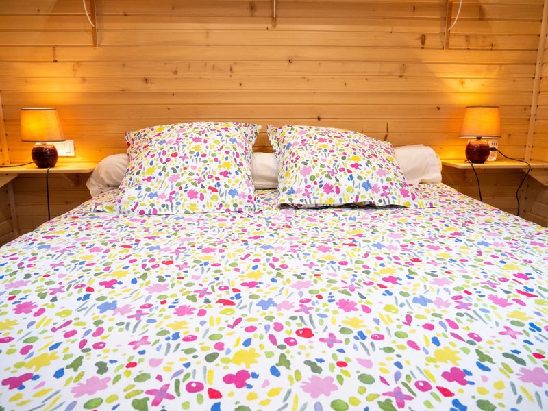 Hébergement AbracadaRoom : Roulotte Les Hirondelles — Musique et Nature - Image 6