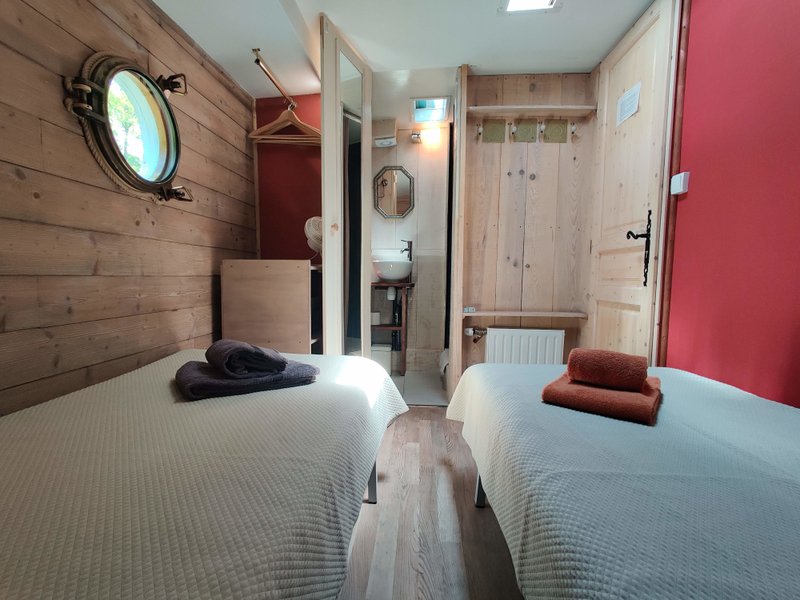 Hébergement AbracadaRoom : Péniche Le Haricot Noir - Canal du Midi - 12 personnes - Image 5