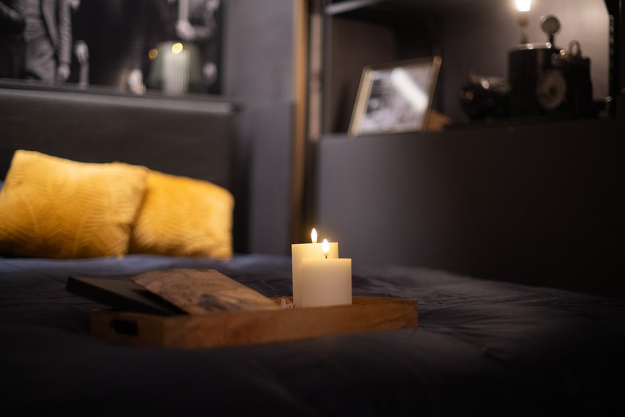 Hébergement AbracadaRoom : Prohibition - Love, Atypique room & Spa & Sauna - Image 27