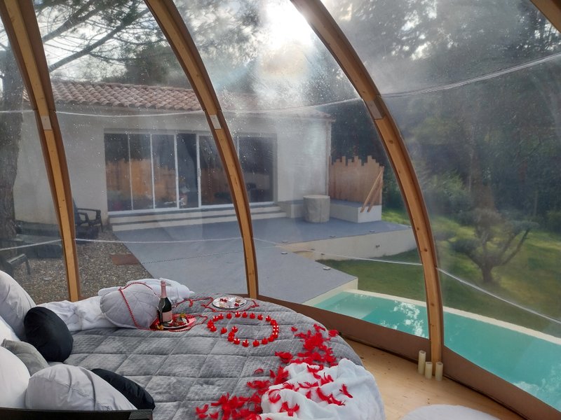 Hébergement AbracadaRoom : "F"anny - Wigwam, piscine & spa - Image 13