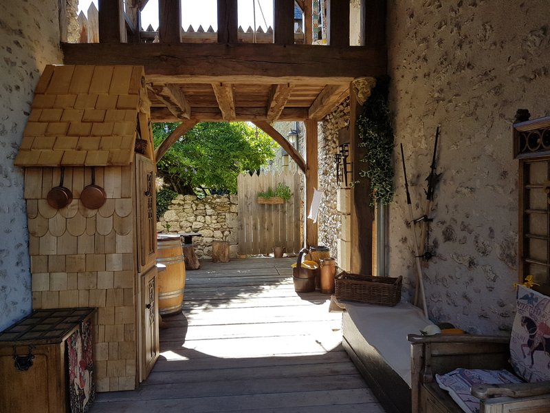 Domaine AbracadaRoom : Jeanne et le Phoenix - Image 23