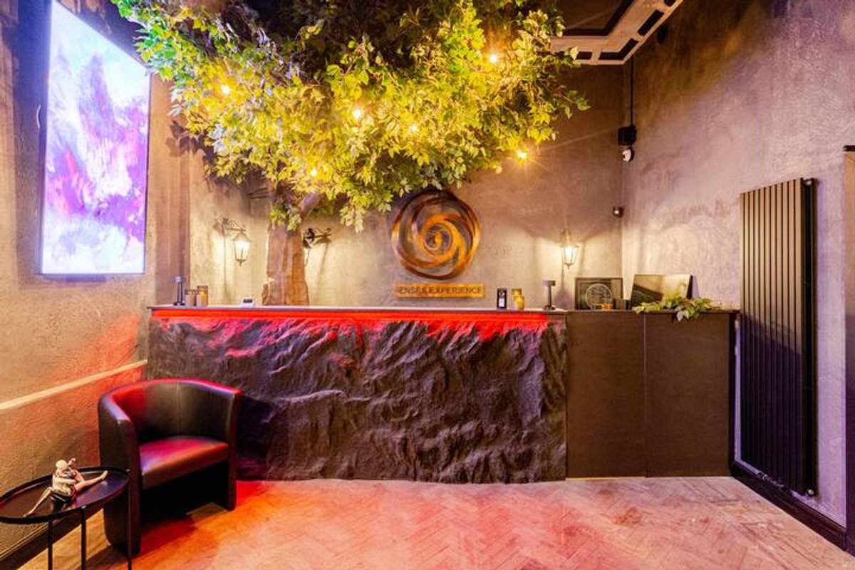 GAÏA • Filet suspendu, spa et suite privative à Manage (5)