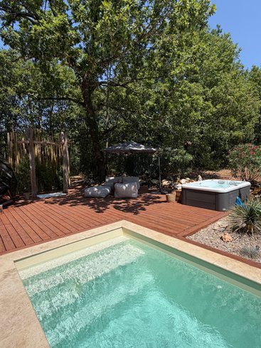 Hébergement AbracadaRoom : Le Zôme de Janès Piscine & Spa privatif en forêt - Image 16