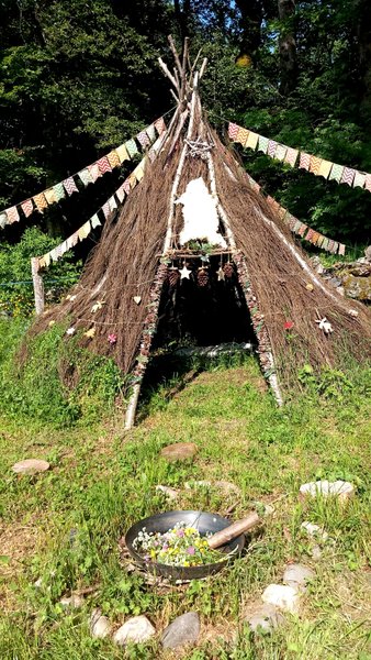 Hébergement AbracadaRoom : Yourte Immersion Nature - Image 7