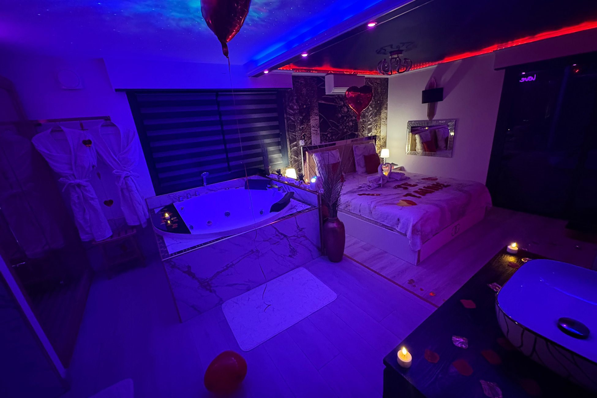 Hébergement UnicStay : L’Aurore love room & Spa à Carpentras