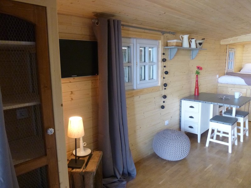 Hébergement AbracadaRoom : Roulotte de Charme - Image 16