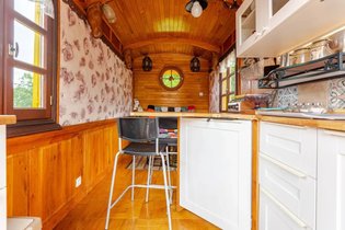 Gite roulotte de l'Alchimiste