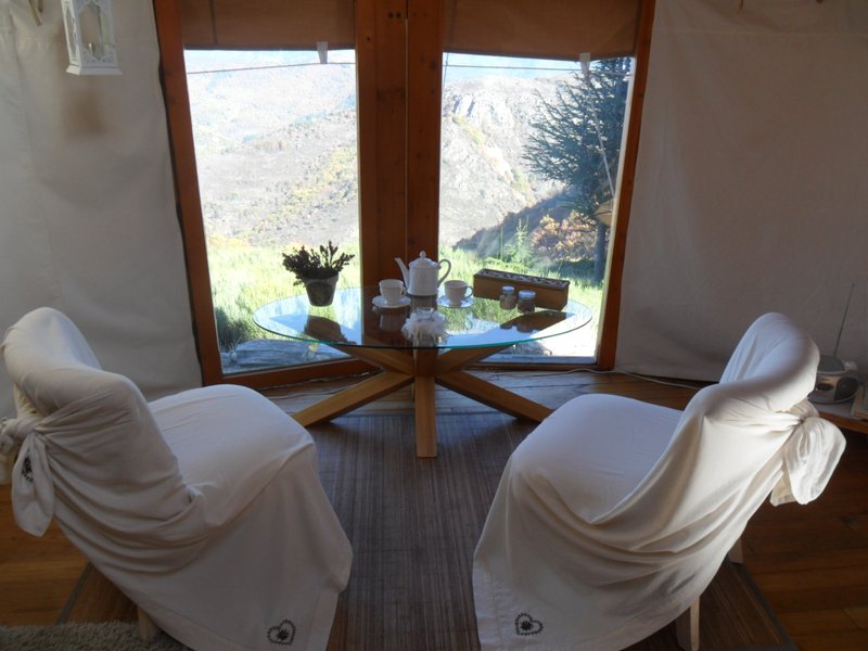 Hébergement AbracadaRoom : La Yourte et son Chalet - Image 4