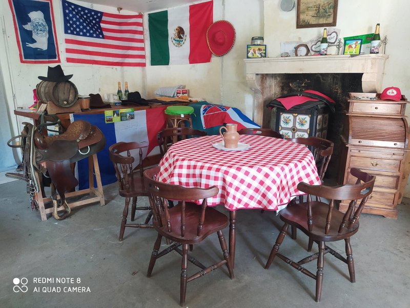 Domaine AbracadaRoom : Clos de l'Isop, le village d'hébergements insolites - Image 3