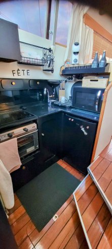 Hébergement AbracadaRoom : BATEAU de STANDING tout confort - Image 7