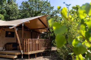 Tente Safari avec vue panoramique sur le Canigou !