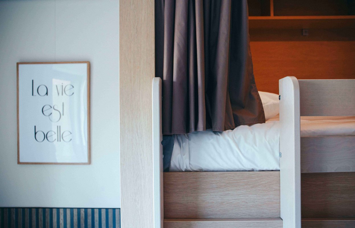 Hestia : Ecolodge de luxe avec bain nordique pour 8-9 personnes à Saint-Mards-En-Othe (9)