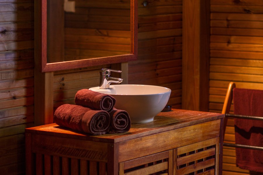 Hébergement AbracadaRoom : Case créole en bois - Image 8