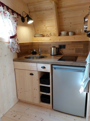 Hébergement AbracadaRoom : La Cabane Le Vieux Grimoire & Spa - Image 4