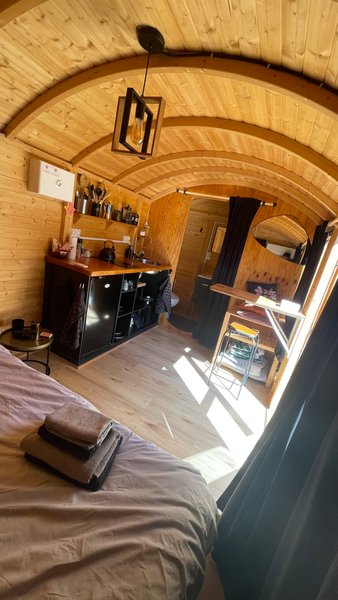 Hébergement AbracadaRoom : Tiny house MURATO avec baignoire extérieure - Image 17