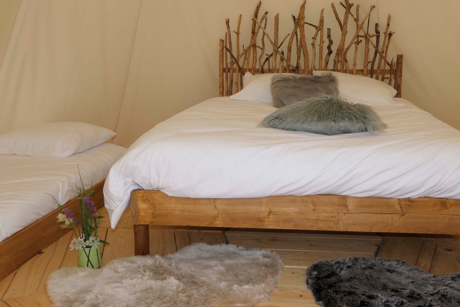 Hébergement AbracadaRoom : Le Tipi Vue sur Etang - Image 2