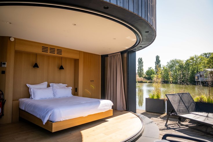 Hébergement AbracadaRoom : LUMIPOD SPA FLOTTANT - Image 3