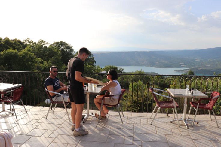 Hébergement AbracadaRoom : Pod avec vue proche du Lac de Sainte Croix - Image 13