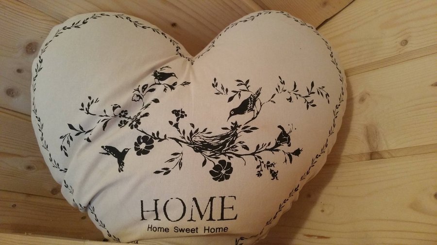 Hébergement AbracadaRoom : Roulotte Romantique - Image 10