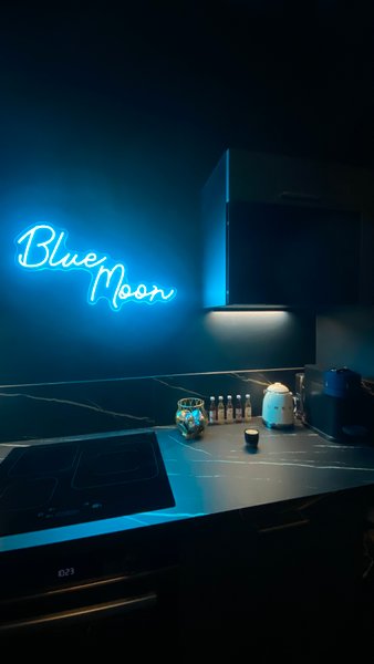 Hébergement AbracadaRoom : Dormez sous la Lune Bleue – Séjour magique & jeu immersif - Image 21