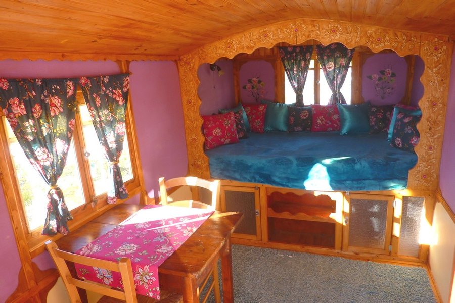 Hébergement AbracadaRoom : Roulotte Tzigane - Image 3