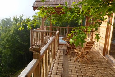 spa-cabane dans les arbres-famille-dordogne-abracadaroom