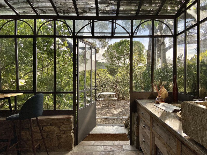 Hébergement AbracadaRoom : Troglodyte room in Provence - Image 8