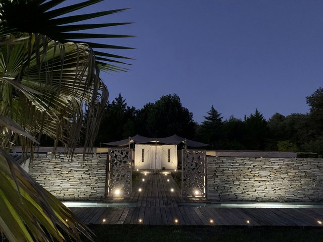 Domaine AbracadaRoom : Spirit of Bali - Lodge Insolite et luxe dans le Verdon - Image 1