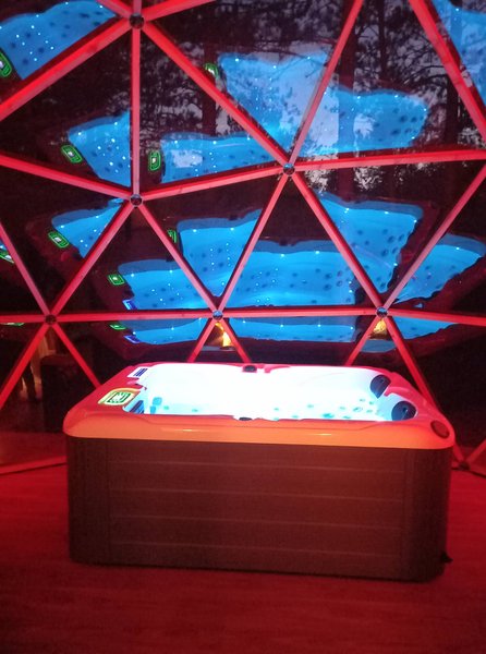 Hébergement AbracadaRoom : Cabane Bulle & SPA 2 - Image 4