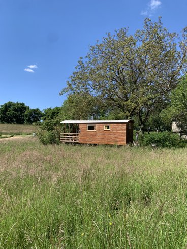 Domaine AbracadaRoom : La petite roulotte de Vallin | Nature | Cosy - Image 1