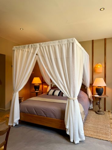 Hébergement AbracadaRoom : Suite Brésilienne de Luxe • Jacuzzi Privé• Cognac - Image 2