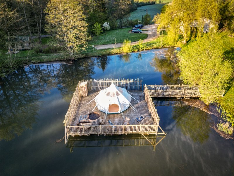 Hébergement AbracadaRoom : Lotus flottant Spa - Libellule - Image 5