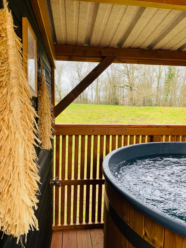 La Cabane Feu de Forêt & spa privatif à Cardeilhac (11)