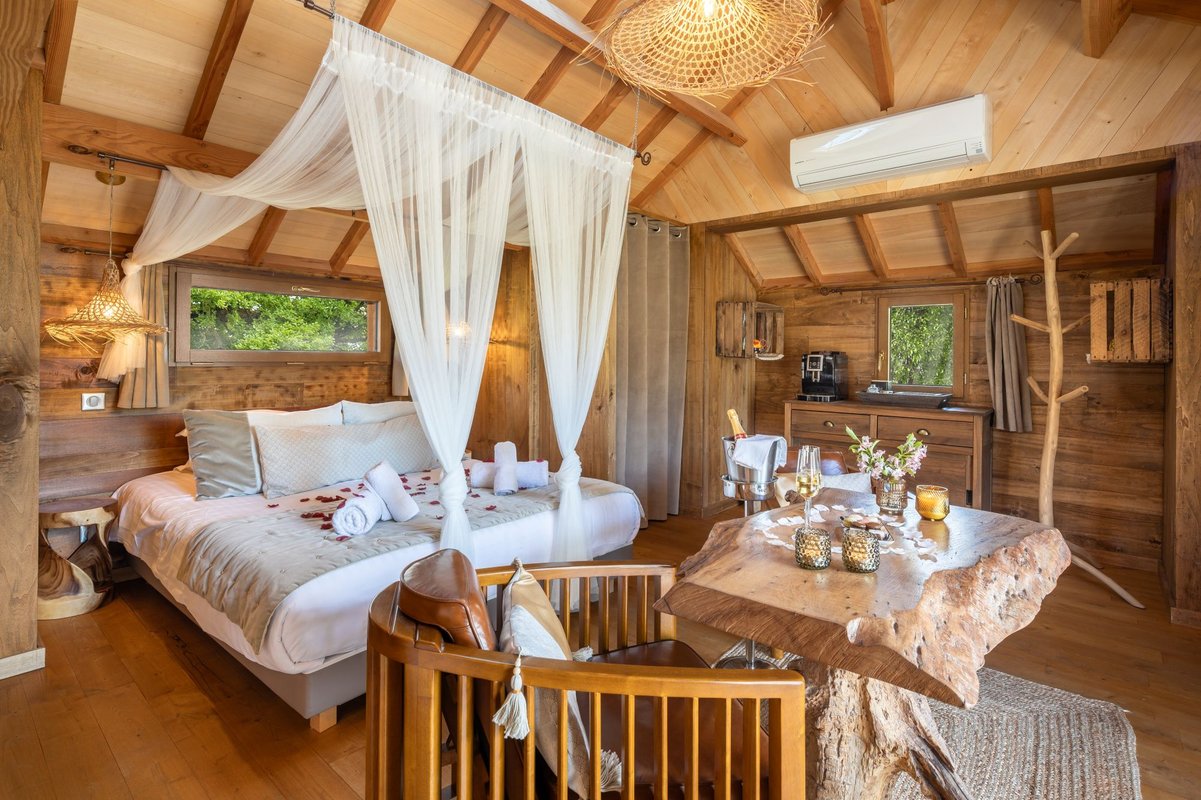 Cabane Spa Tobago à Carsac-Aillac (18)
